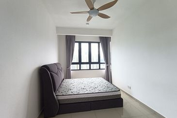 The Golden Triangle 2