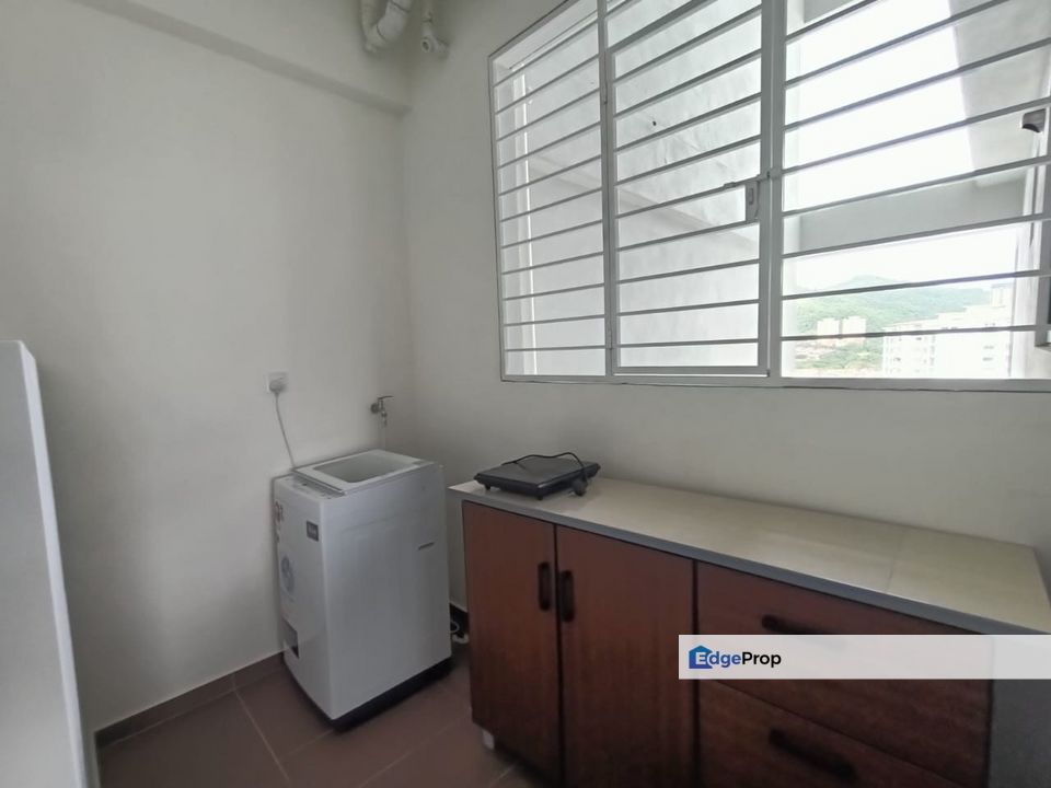 Golden Triangle 2 Condominium 1161sf Located in Bayan Lepas, Penang, Sungai Ara