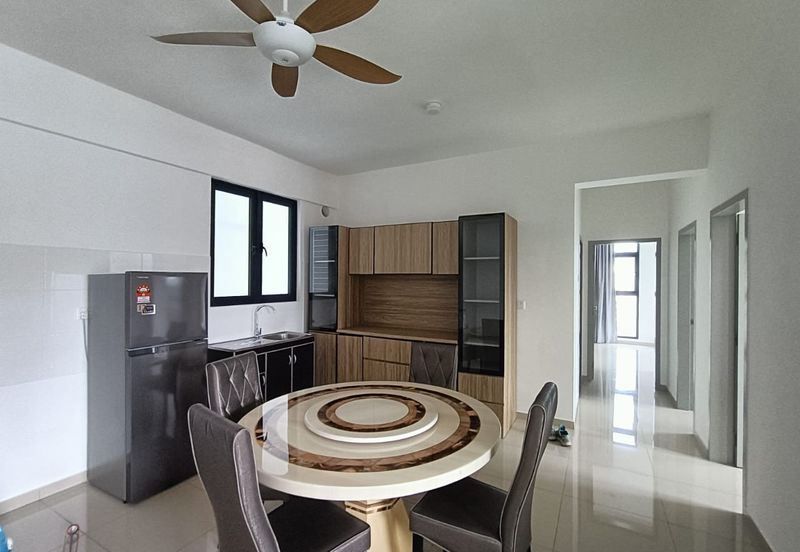 The Golden Triangle 2