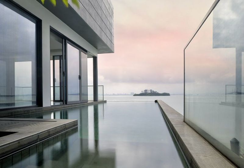 The Light Collection IV