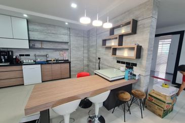 Infinity Beachfront Super Condominium