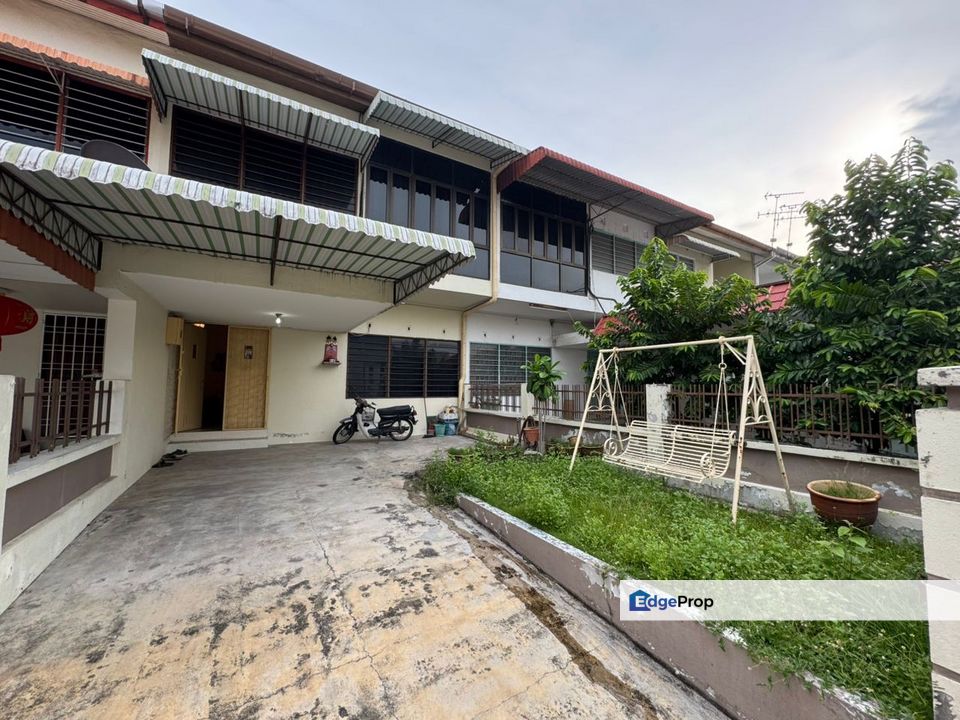 Double Storey Located in Bukit Dumbar Jelutong, Georgetown, Penang, Jelutong