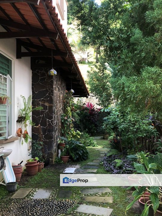 Asia Hills Bungalow 3.5 Storey Located in Jalan Bukit Gambier , Penang, Bukit Jambul