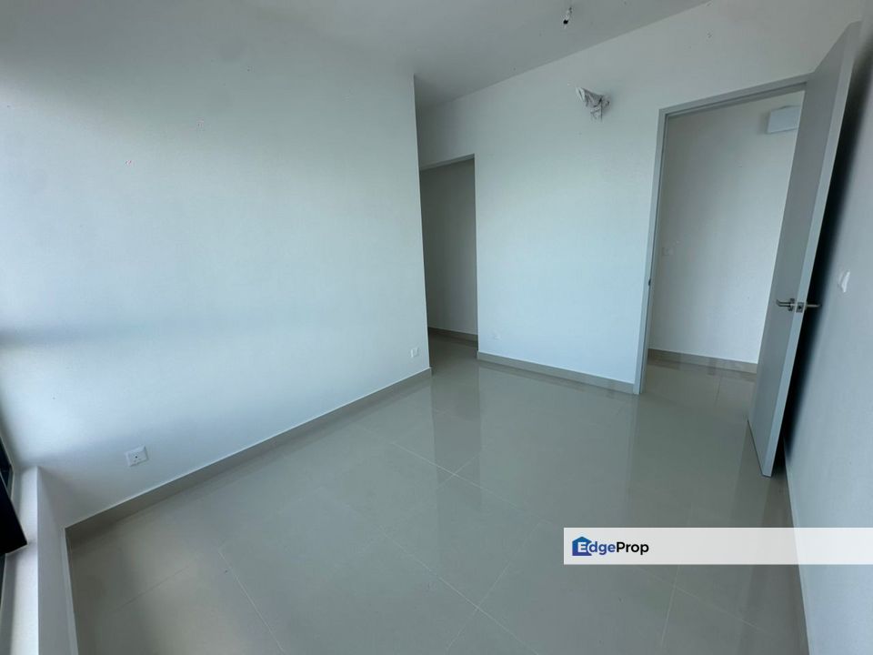 Mezzo Seaview Penang Bridge View 2 Bedroom in Gelugor  Discover your dream home with this stunning 2 bedroom, 2 bathroom condominium available for sal, Penang, Gelugor