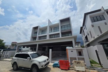 New Project Daisy & Dove Partially Seaviea  Semi-Detached House Tanjung Bungah - Jalan Merbau