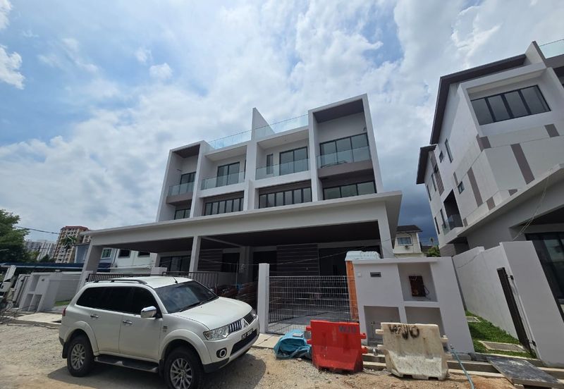 New Project Daisy & Dove Partially Seaviea  Semi-Detached House Tanjung Bungah - Jalan Merbau