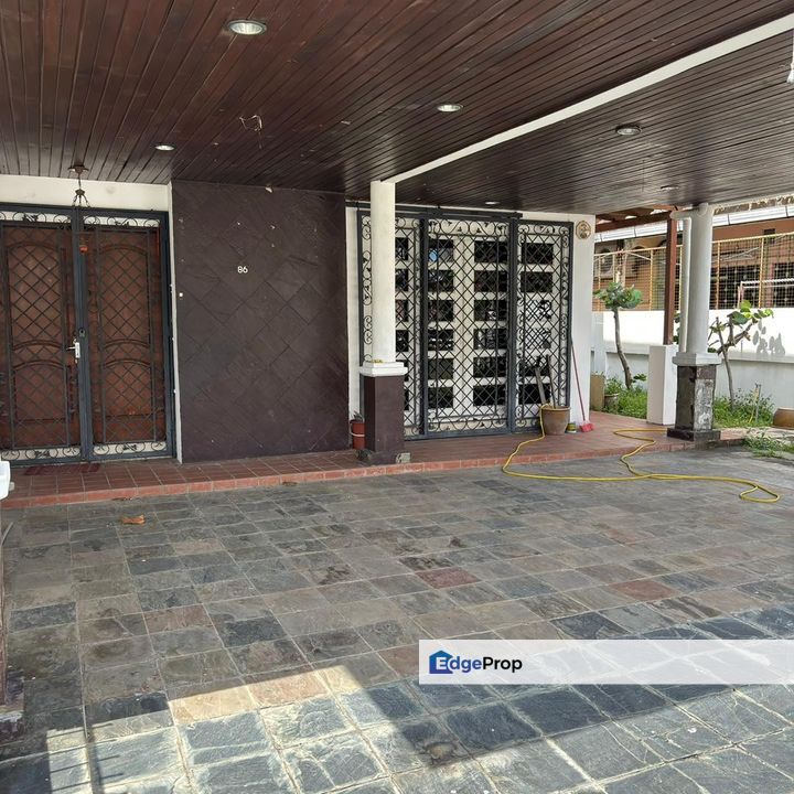 Best Buy Semi Detached Located in Batu Uban, Taman Century, Penang, Batu Uban