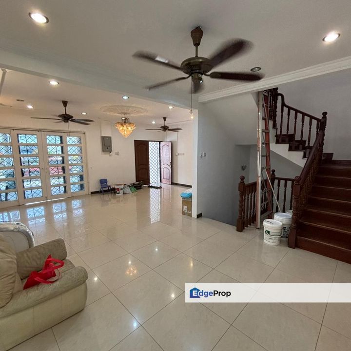 Best Buy Semi Detached Located in Batu Uban, Taman Century, Penang, Batu Uban