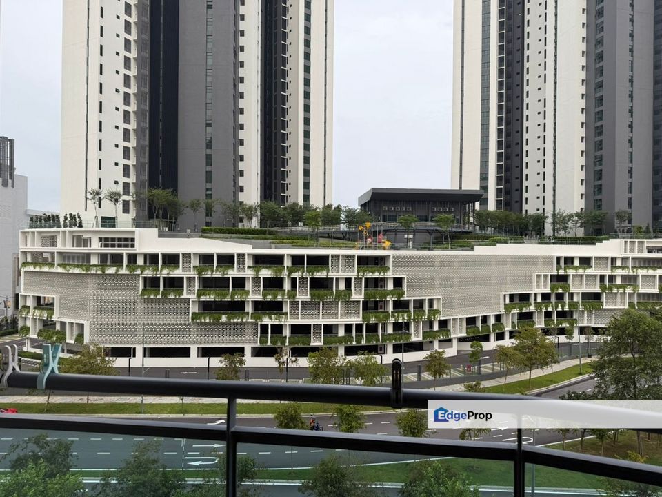 Waterside 1050sf Condominium  Located in Gelugor, Georgetown , Penang, Gelugor