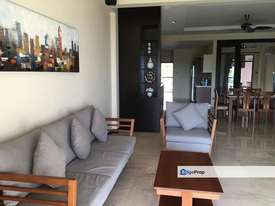 Moonlight Bay 2200sf Condovilla Seaview Located in Batu Ferringhi , Penang, Batu Ferringhi