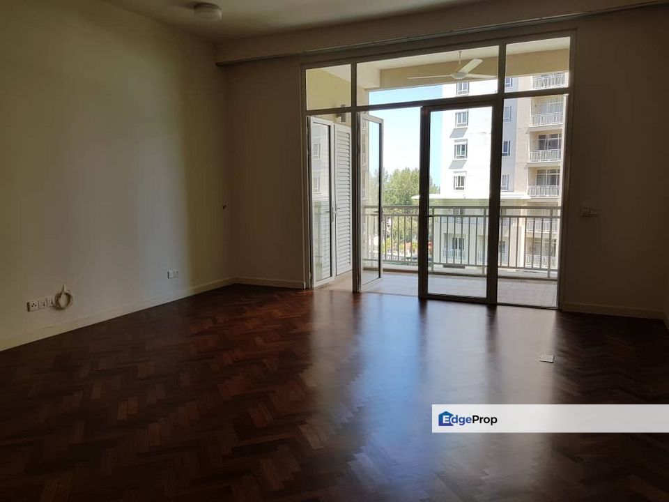 Quayside Condominium 2840sf Located in Tanjung Tokong, Penang, Tanjung Tokong