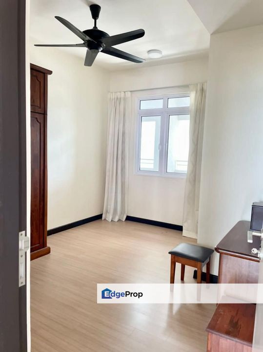 Vertiq 1044sf Seaview Condominium Located in Gelugor, Jelutong  , Penang, Gelugor