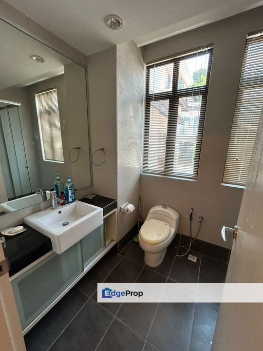 Moonlight Bay 4 Storey Villa Seaview Batu Ferringhi, Penang, Batu Ferringhi