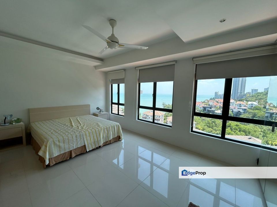 Moonlight Bay 4 Storey Villa Seaview Batu Ferringhi, Penang, Batu Ferringhi