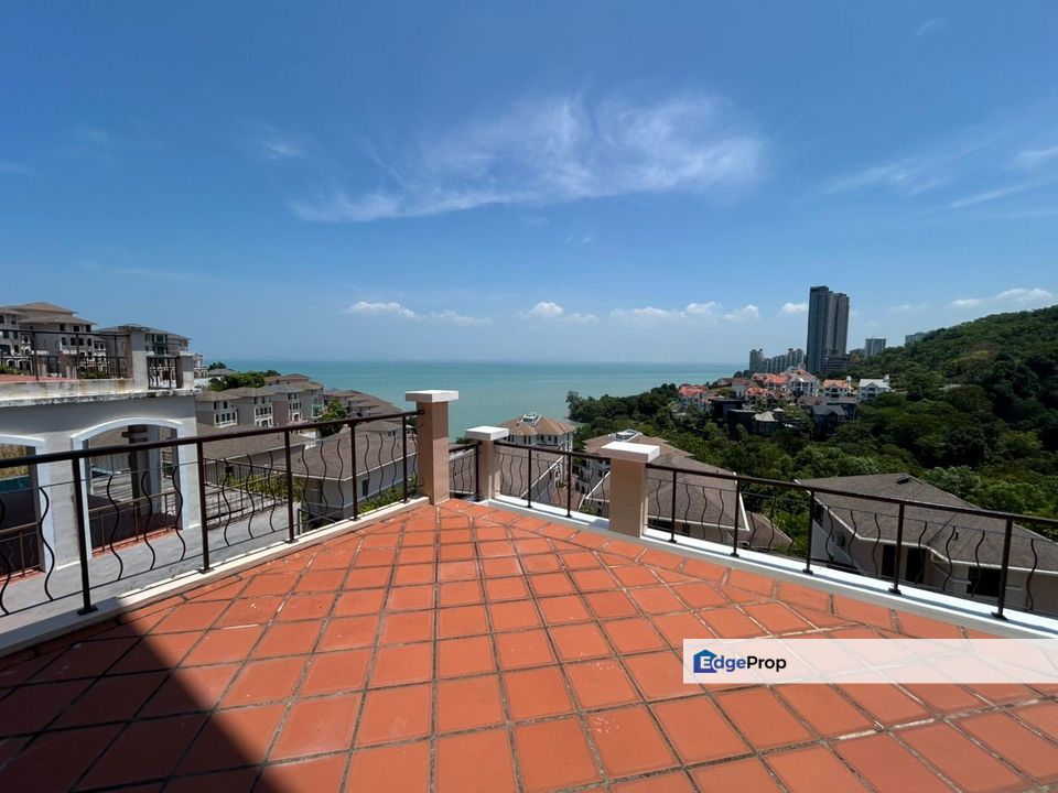 Moonlight Bay 4 Storey Villa Seaview Batu Ferringhi, Penang, Batu Ferringhi