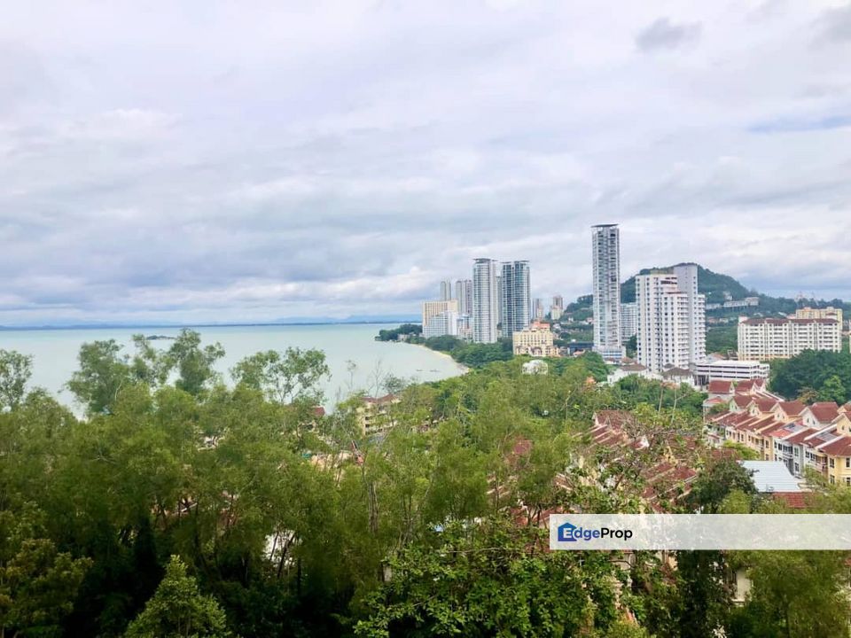 Surin 1307sf Condominium Seaview Located in Tanjung Bungah , Penang, Tanjung Bungah