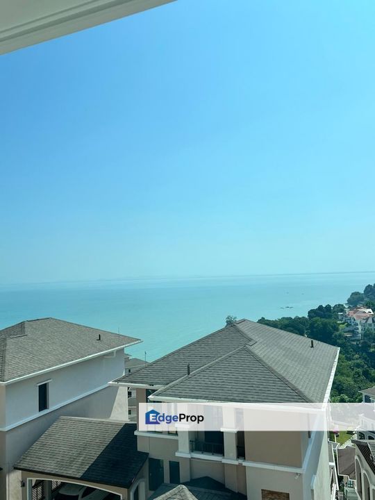 Moonlight Bay 4 Storey Villa with Private Lift Seaview Batu Ferringhi, Penang, Batu Ferringhi