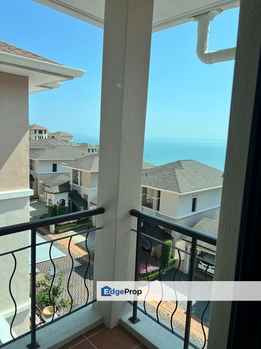 Moonlight Bay 4 Storey Villa with Private Lift Seaview Batu Ferringhi, Penang, Batu Ferringhi