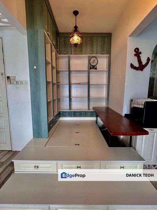 Surin 1307sf  Seaview Located in Tanjung Bungah Batu Ferringhi, Penang, Tanjung Bungah