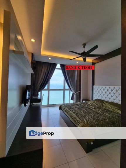 10 Island Resort 1250sf Seaview Condominium Located in Batu Ferringhi  , Penang, Batu Ferringhi