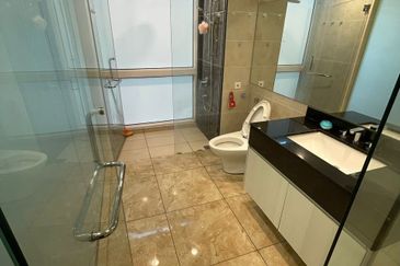 Paradiso Nuova Medini