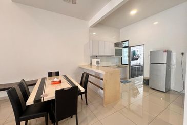 The Canal Garden South, Horizon Hills