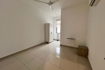 The Canal Garden South, Horizon Hills