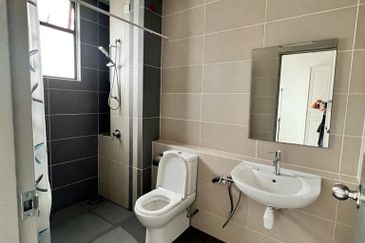 The Canal Garden South, Horizon Hills