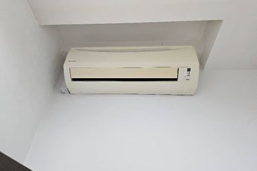 Seri Austin Luxury Apartment