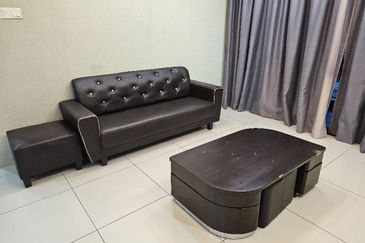 Seri Austin Luxury Apartment