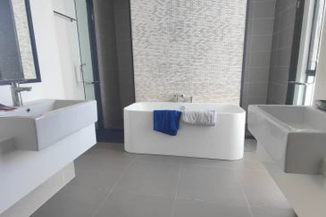 Avira Garden Terraces @ Medini