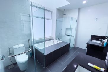 Desa Tebrau @ Precint 12