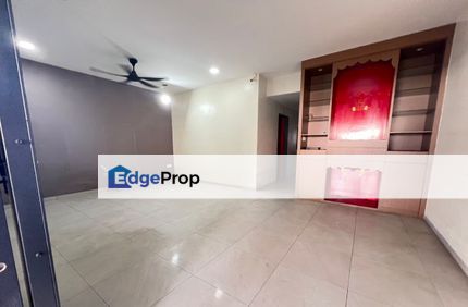 Taman Molek, 1.5 Storey, 6 Bedroom , Johor, Johor Bahru