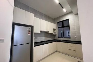 Twin Tower Residence