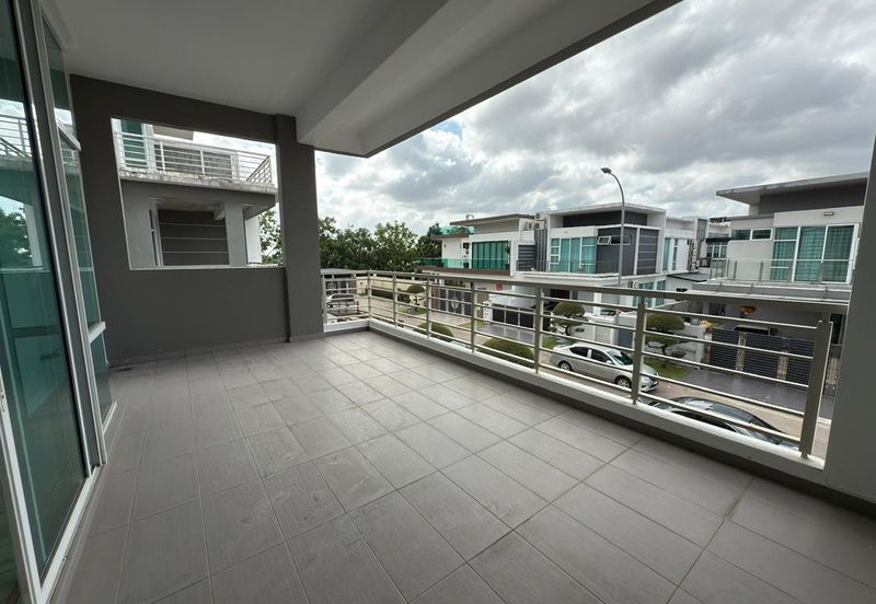 Kiara 2 @ Austin Heights