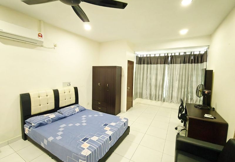 Akademik Suite @ Mount Austin