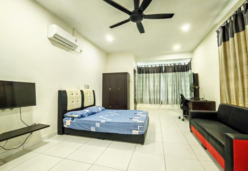 Akademik Suite @ Mount Austin