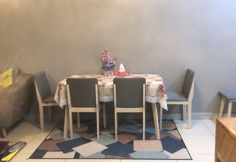 SKS Habitat Apartment, Larkin