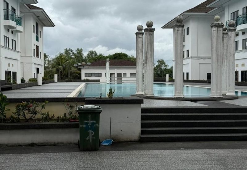 Polo Park Resort Condominium @ Taman Iskandar