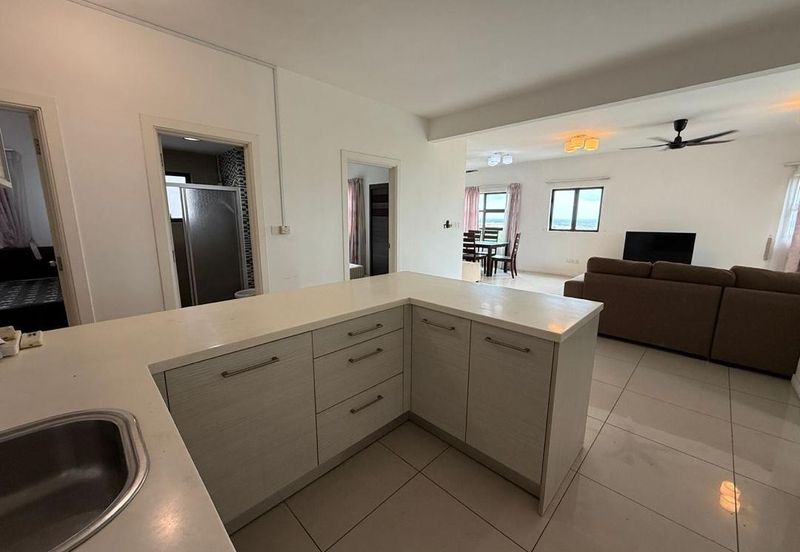 Ujana Executive Apartment