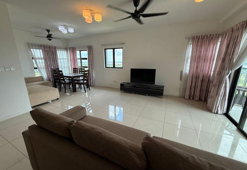 Ujana Executive Apartment