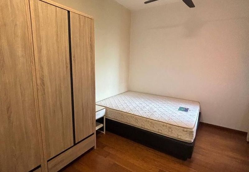 Ponderosa Lakeside Luxury Apartments