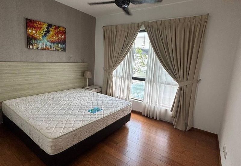 Ponderosa Lakeside Luxury Apartments