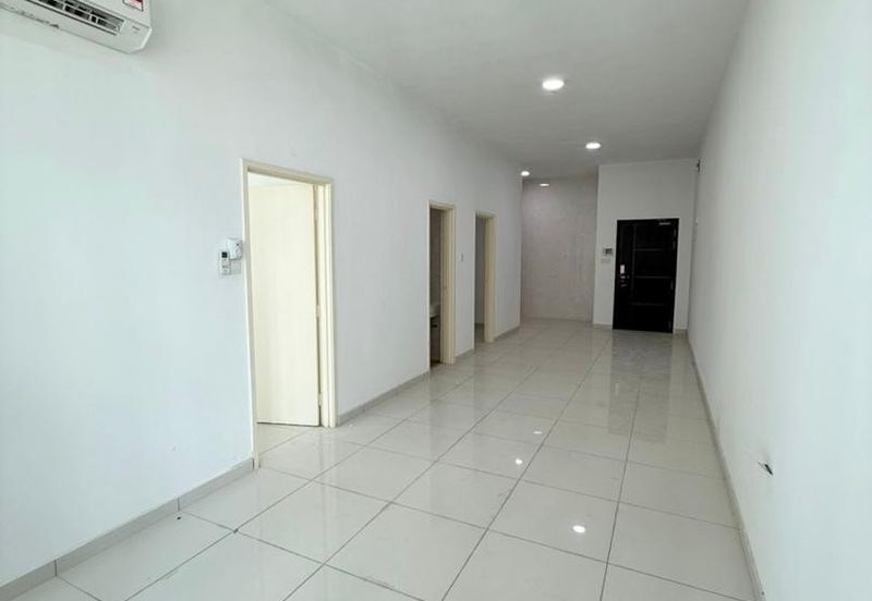 D'Summit Residences @ Kempas Utama