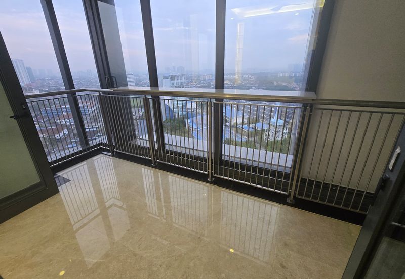 The Astaka @ 1 Bukit Senyum