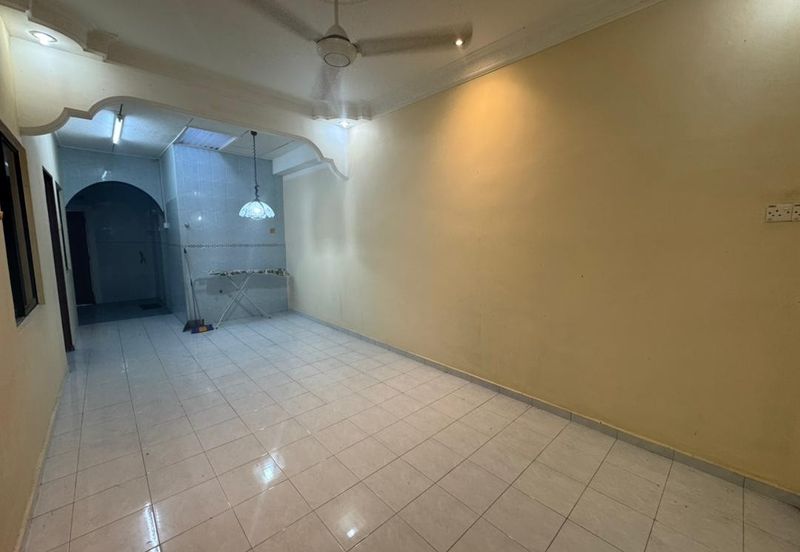 Taman Intan, Ulu Tiram