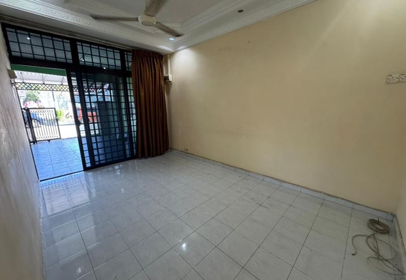 Taman Intan, Ulu Tiram