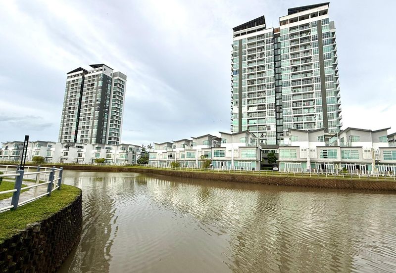 D'Lagoon, Taman Seri Austin