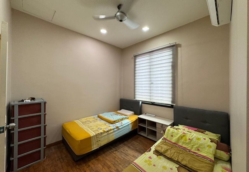 Taman Austin Heights