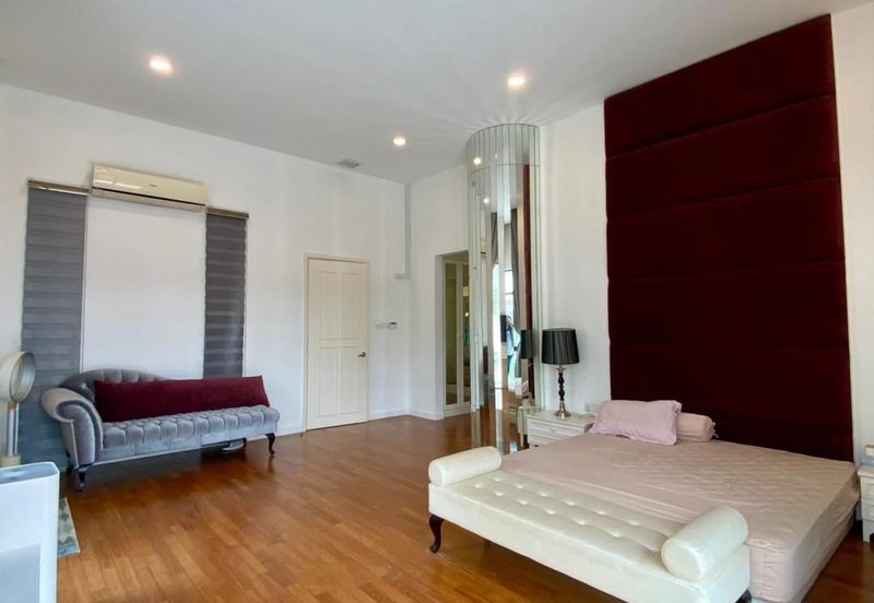 The Straits View Residences